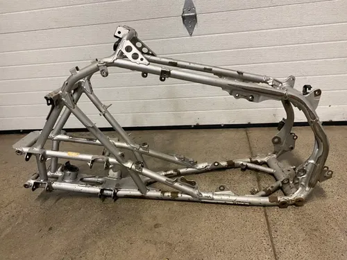 2006 06 HONDA TRX450R TRX 450R OEM STOCK MAIN FRAME CHASSIS CERT ORIGIN