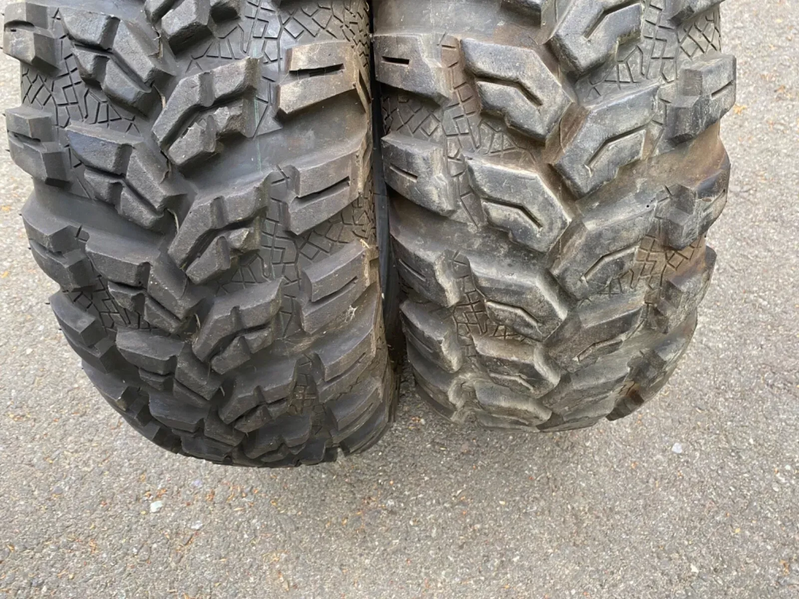 MAXXIS CEROS 26X9X14 6 PLY FRONT REAR TIRES UTV MAVERICK TIRE SET