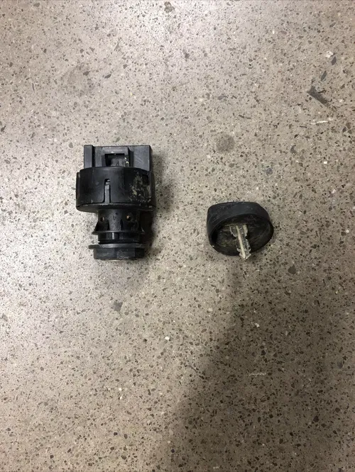 POLARIS SPORTSMAN SCRAMBLER 1000 XP 2016 IGNITION KEY SWITCH OEM 4012165