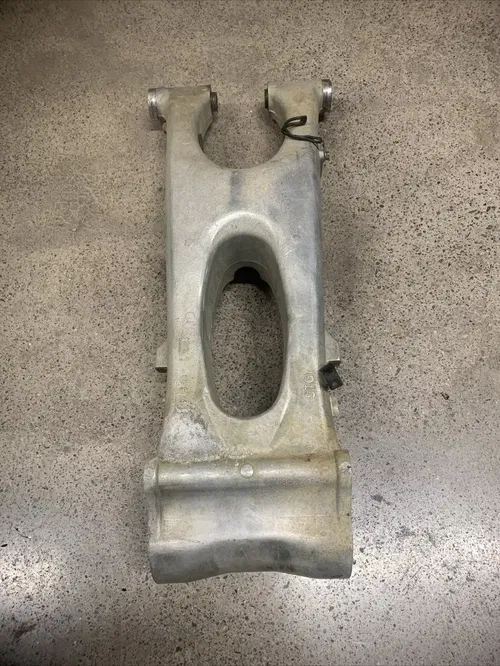 YAMAHA YFZ450 YFZ 450 SWINGARM SWING ARM 04-05 2004 2005