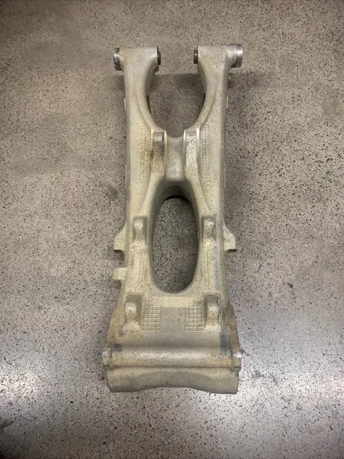 YAMAHA YFZ450 YFZ 450 SWINGARM SWING ARM 04-05 2004 2005