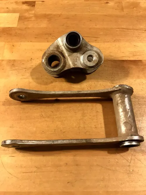 OEM Yamaha 09-24 YFZ450R YFZ450X Rear Shock Linkage Triangle Knuckle W/ Bearings