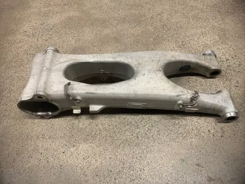 YAMAHA YFZ450 YFZ 450 SWINGARM SWING ARM 04-05 2004 2005