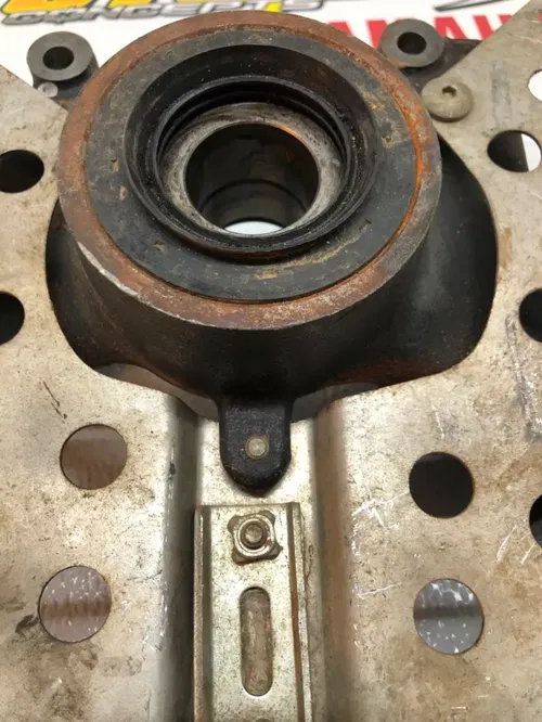 OEM 2016 YAMAHA YXZ1000R YXZ 1000R 1000 YXZ1000 REAR LEFT SPINDLE KNUCKLE