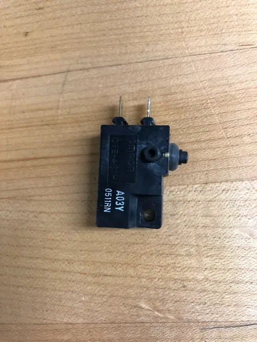 YAMAHA YFZ450R YFZ 450R RAPTOR 700 FRONT BRAKE MASTER CYLINDER SWITCH SENSOR