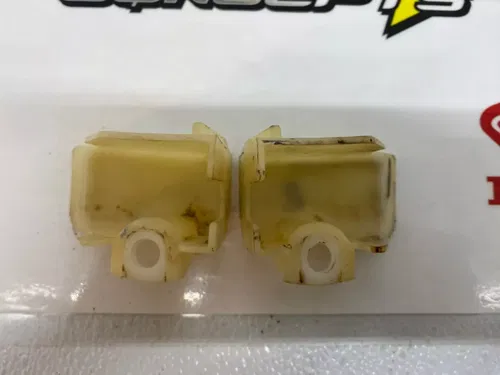 Honda TRX450R OEM FRONT CALIPER ROTOR GUARD PLASTIC COVER OEM TRX450ER TRX 450ER