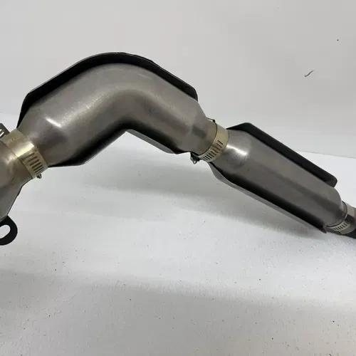 New 2022-2024 Polaris RZR 200 EFI Full Exhaust  Muffler Pipe O2 Sensor Silencer