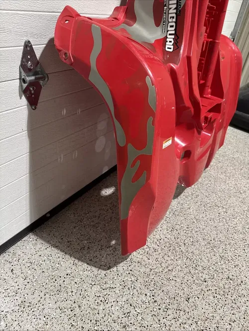 Rear Fenders Plastic Suzuki King Quad 750 AXi Red In Hamburg Pa.