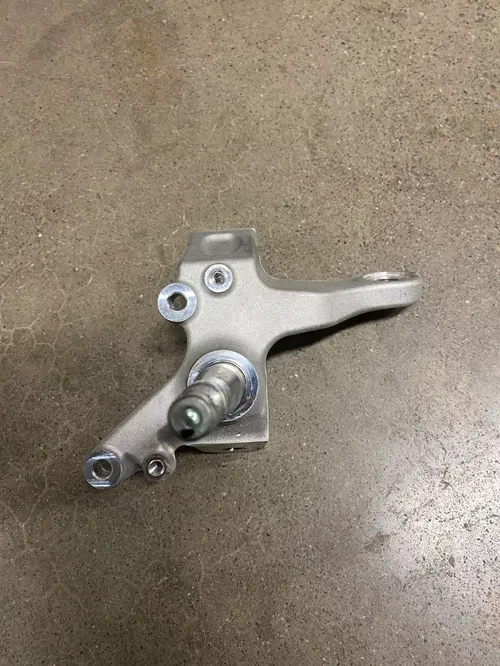NEW OEM YAMAHA YFZ450R YFZ450X KNUCKLE SPINDLE LEFT LH L 2009-2024 YFZ 450R 450X