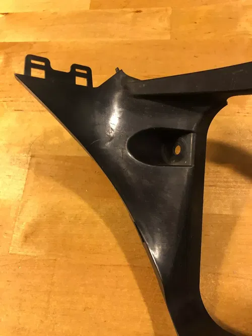 2008-2019 SUZUKI BUSA GSXR1300R OEM FRONT LOWER INNER EXHAUST V FAIRING COWL