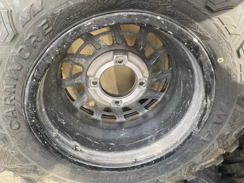 E - CAN AM X3 MAVERICK 1000 15" SQUAD A12 BEADLOCK WHEELS 4/137 29" MAXXIS TIRES