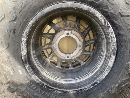 E - CAN AM X3 MAVERICK 1000 15" SQUAD A12 BEADLOCK WHEELS 4/137 29" MAXXIS TIRES