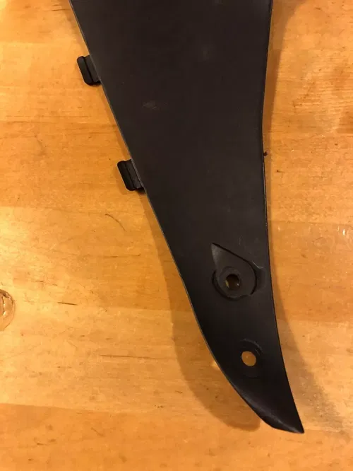 2011 KAWASAKI NINJA ZX6R ZX600R RIGHT INNER FAIRING COWL PANEL TRIM OEM