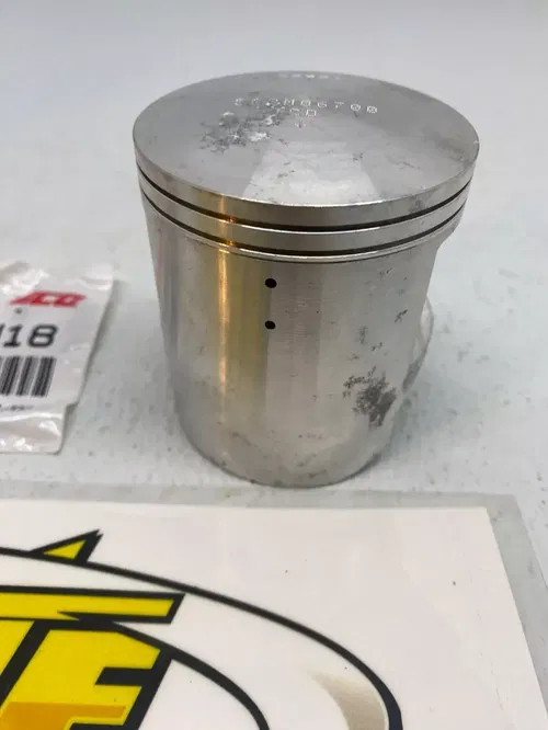 NOS Wiseco 67mm Pro Lite Piston Fits: Honda 85-86 ATC250 86-89 TRX250 562M06700
