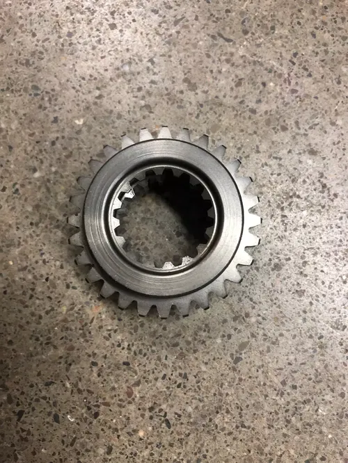 HONDA TRX450R TRX 450R FOURTH 4TH GEAR COUNTER SHAFT 28T 04 05 2004 2005 OEM