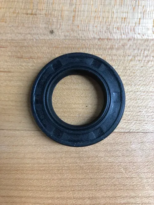 20 COUNT TC 26X42X7 OIL GREASE DUST SEAL DOUBLE LIP WITH SPRING 26mmX42mmX7mm
