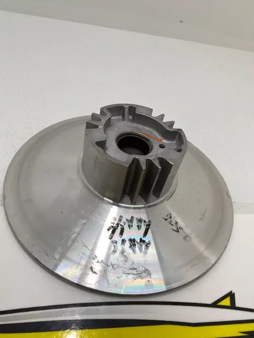 NEW CanAm Outlander Renegade Maverick Commander Secondary Clutch Assembly 1000