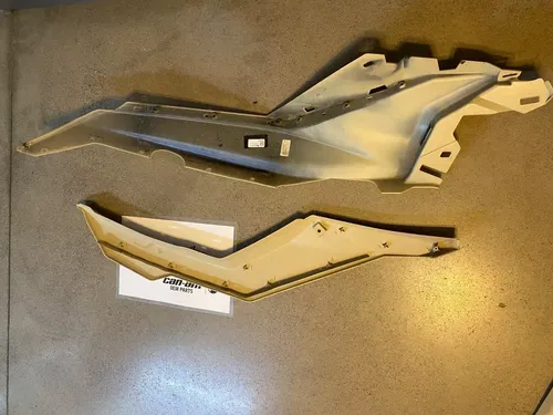 OEM Can Am Maverick X3 Rear Right Pass. Side Fender Mud Guard Flare Plastic Tan