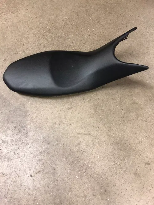 15 Ducati Hyperstrada Hypermotard 821 Full One Piece Seat Driver Passenger 59610