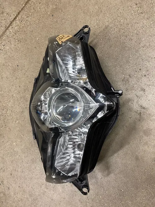 Suzuki 600 750 GSX-R GSX R Front Light Headlight 110-59177 2008 2009 2010 GSXR