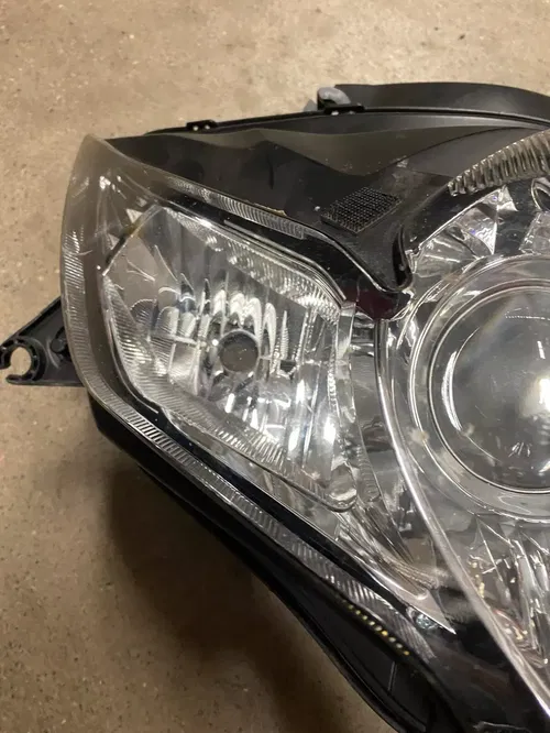 Suzuki 600 750 GSX-R GSX R Front Light Headlight 110-59177 2008 2009 2010 GSXR