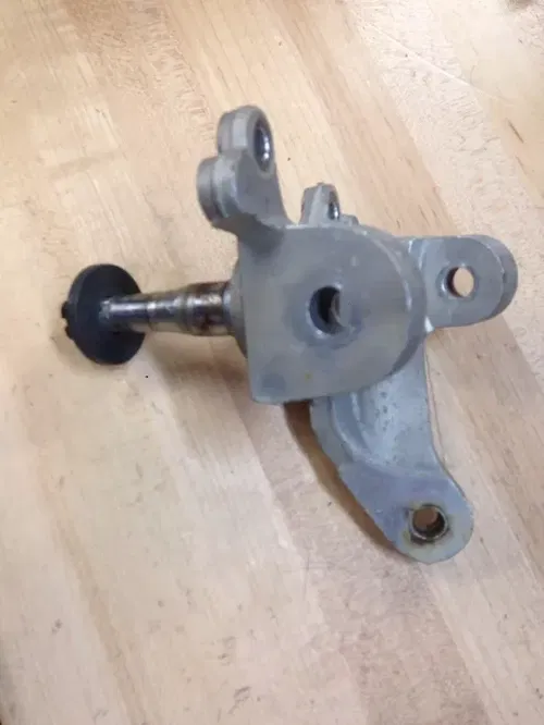 USED RIGHT SIDE SPINDLE STEERING KNUCKLE APEX 250 pro mxr  ATV QUAD