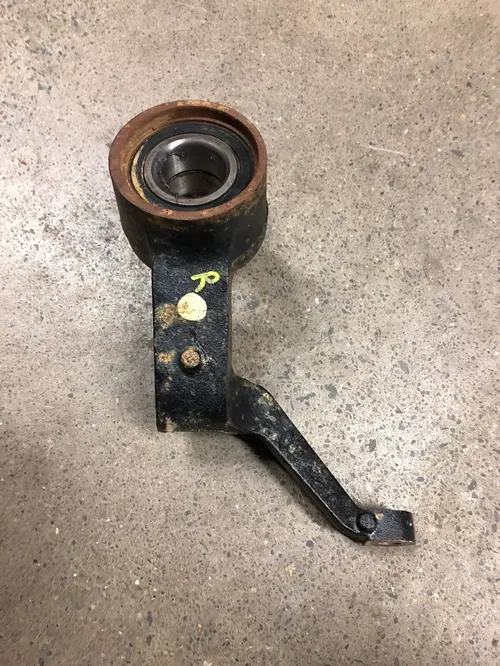 07 2007 OEM CAN-AM OUTLANDER 650 4X4 FRONT RIGHT SPINDLE KNUCKLE RH R
