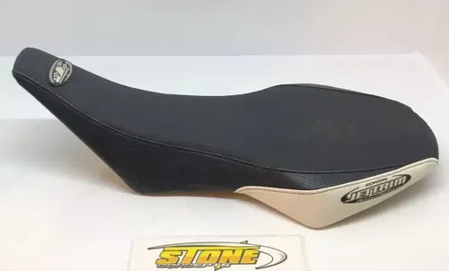 SUZUKI LTR450 LTR 450 OEM SEAT PAN JET TRIM JETTRIM GRIPPER COVER 06-09 BLACK