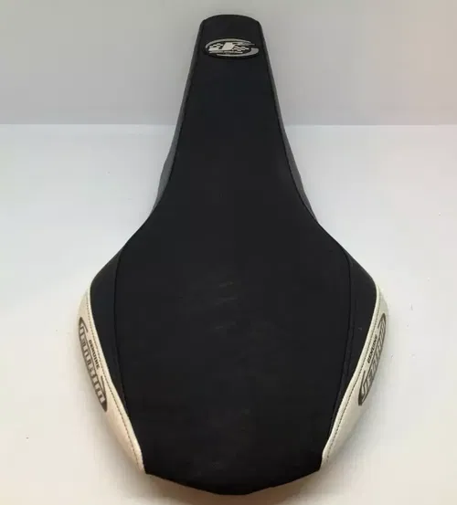 SUZUKI LTR450 LTR 450 OEM SEAT PAN JET TRIM JETTRIM GRIPPER COVER 06-09 BLACK