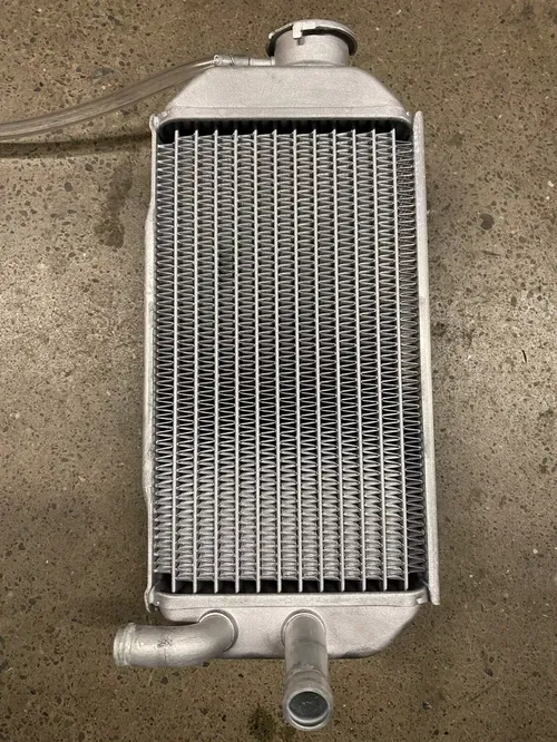 NEW 2007-2023 HONDA CRF150R CRF150RB OEM FILL SIDE RADIATOR RIGHT CRF 150R 150RB