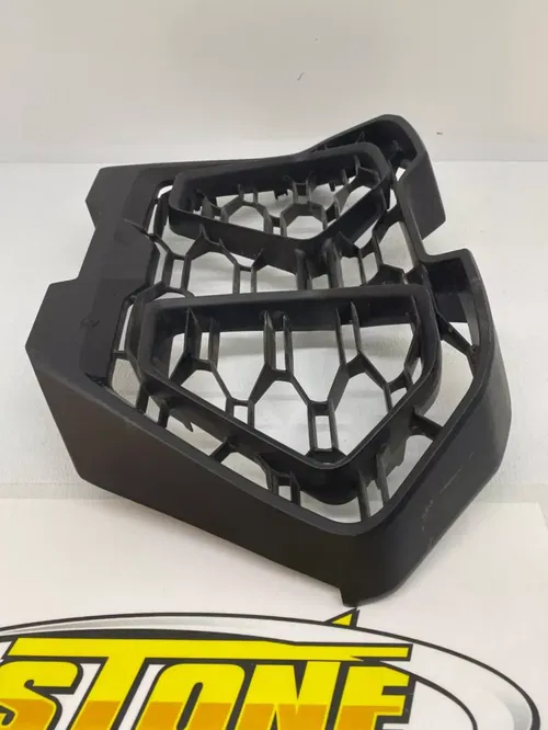 OEM CAN-AM 24 2024 Maverick R Front Plastic Grill Central Inlet Grille 996