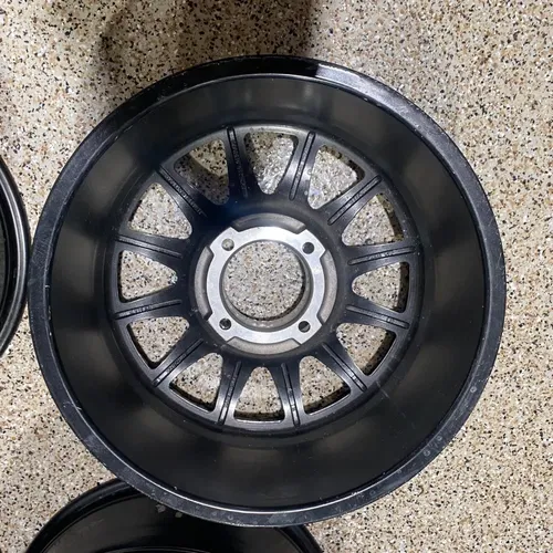 Raceline Alpha Beadlock 17" Wheels Silver (+25mm) Can-Am Maverick X3 Wheel Set B