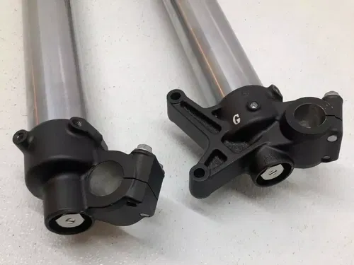 OEM 2024 Yamaha YZ450F Front Forks 14-25 YZ250F YZ250FX YZ450FX WR250F WR450F