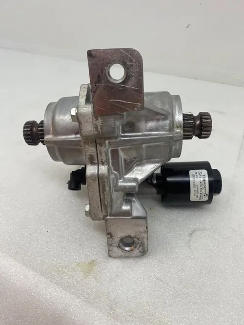 Can-Am Maverick R 2024 2025 Clutch Assembly Front Drive 705403619 SHAFT C