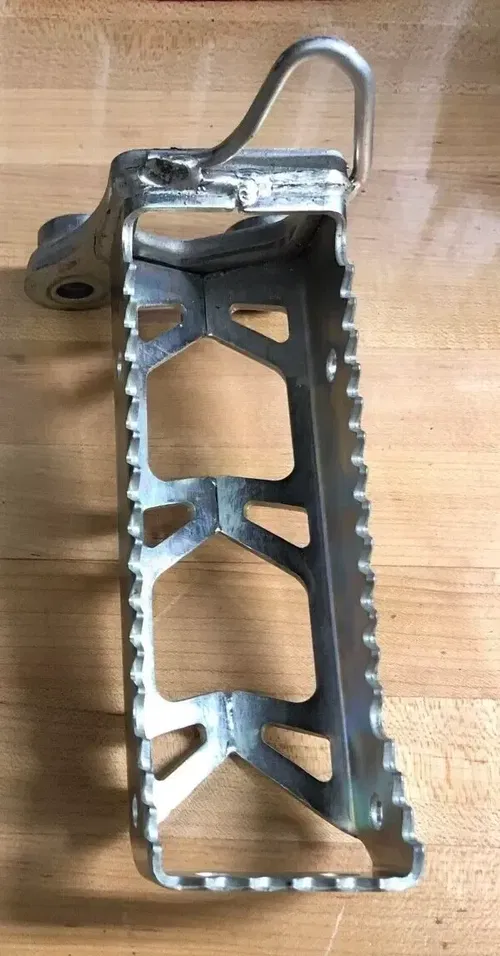 YAMAHA YFZ450R YFZ450X RIGHT FOOT PEG 2009-2024 OEM 09-24 YFZ 450R 450X STOCK