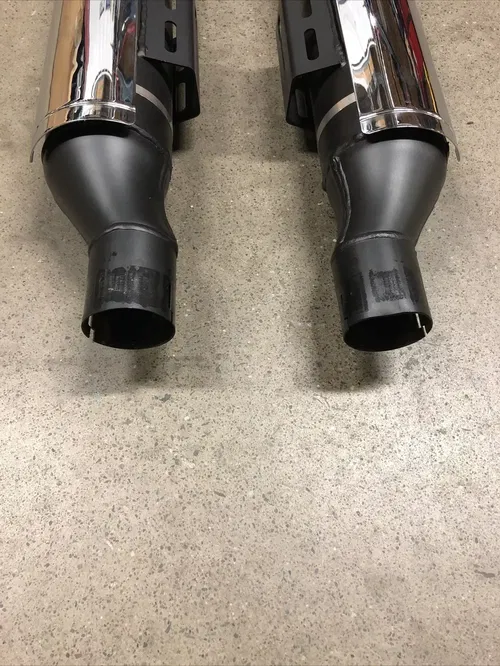 VICTORY MOTORCYCLE EXHAUST MUFFLERS LH RH SET CROSS ROADS COUNTRY MAGNUM OEM