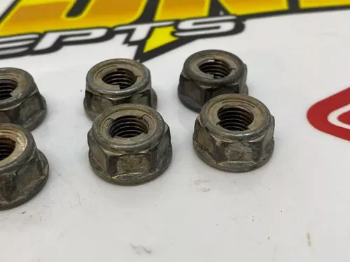 HONDA ATV TRX450ER TRX450R 450ER 450R TRX250R 250R WHEEL HUB LUG NUTS (8) FLAT B