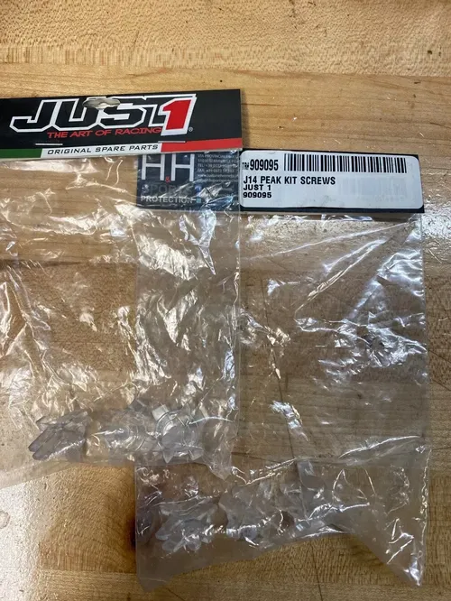 JUST1 J14 REPLACEMENT HELMET PEAK VISOR MOUNT MOUNTING SCREW SET SCREWS (6)