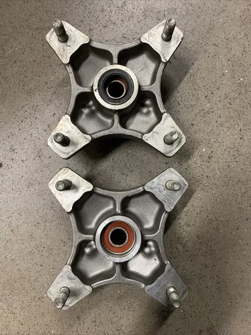 TRX HONDA TRX450R RIGHT LEFT 450R FRONT WHEEL HUBS HUB SET 06+ TRX450ER 450ER