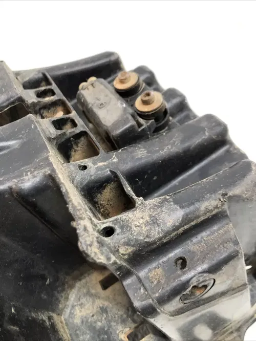 09-25 YAMAHA YFZ450R YFZ 450R OEM BATTERY BOX 18P-8212B-00-00 YFZ 450R