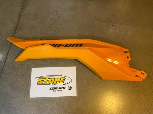 OEM BRP Can Am Maverick X3 Rear Right Pass. Side Fender Mud Guard Flare Plastic