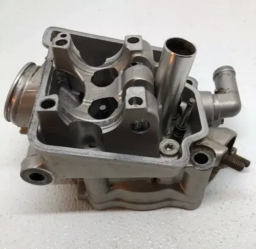 OEM Honda CRF250R 2014 2015 Cylinder Head 12010-KRN-A80 For Parts Damaged