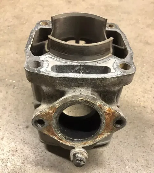 OEM Yamaha Exciter II Snowmobile Stock Cylinder Jug Barrel Set (2) 88R00 73MM