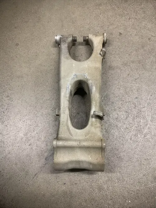 YAMAHA YFZ450 YFZ 450 SWINGARM SWING ARM 04-05 2004 2005