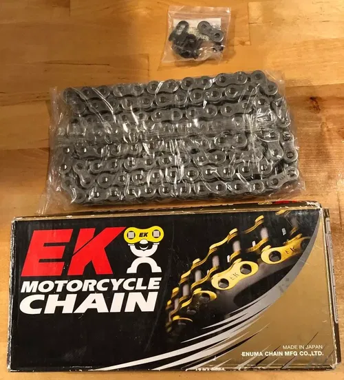 EK CHAIN 520 O-RING MOTORCYCLE CHAIN 104 LINKS + MASTER NATURAL 520SRX-104