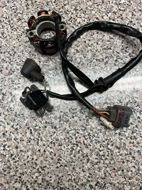14 15 16 17 HONDA CRF250R IGNITION STATOR ASSEMBLY MAGNETO OEM CRF 250R 250 R