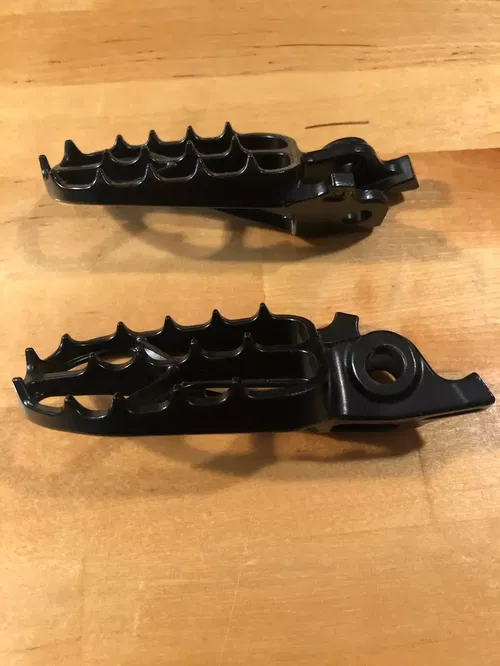 2020-2022 HONDA CRF250RX CRF450R OEM FOOT PEGS RESTS CRF 250R 450R 250RX 450RX