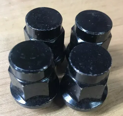 WHEEL LUGS SET OF 4 10-1.25 BEVELED Lug Nut 10X1.25 HONDA YAMAHA SUZUKI TRX B