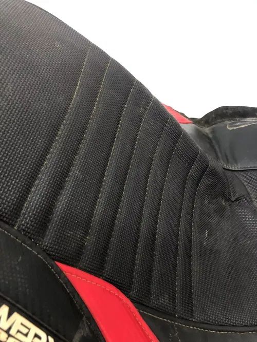 USED FOURWERX CARBON FWC GRIPPER HONDA SEAT COVER  HONDA TRX450R TRX 450R 450ER