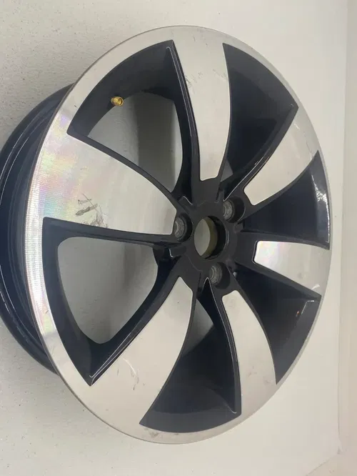 2015-2020 CAN-AM SPYDER F3 OEM FRONT WHEEL 15" 15x5 6 Spoke 706201847 16 17 18